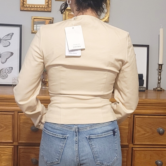 & Other Stories Beige Button Top - Picture 4 of 5